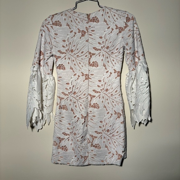 Dress The Population White Nude Bell Sleeve Dress - Picture 8 of 9